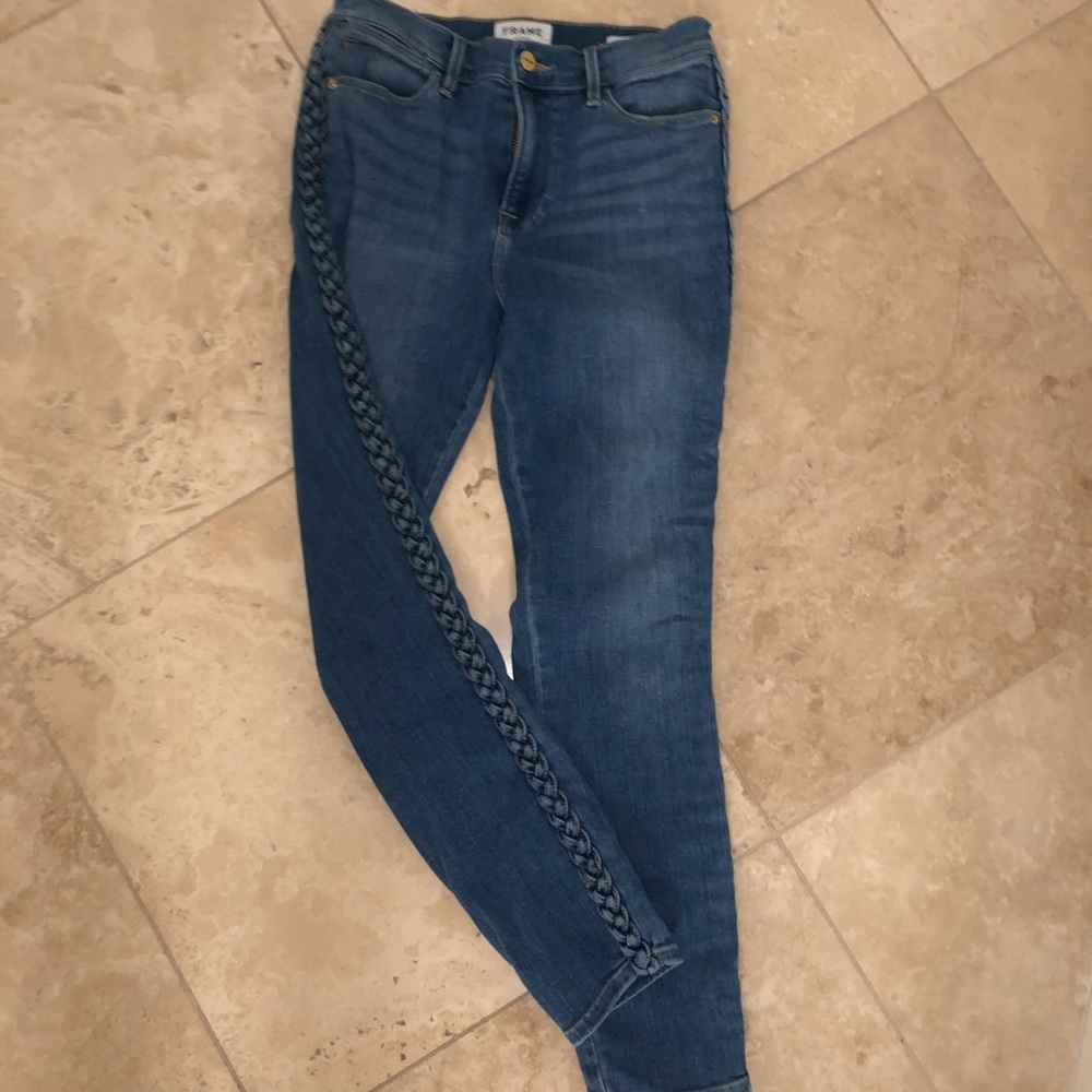 FRAME Denim “le high skinny” jeans. Barely worn!